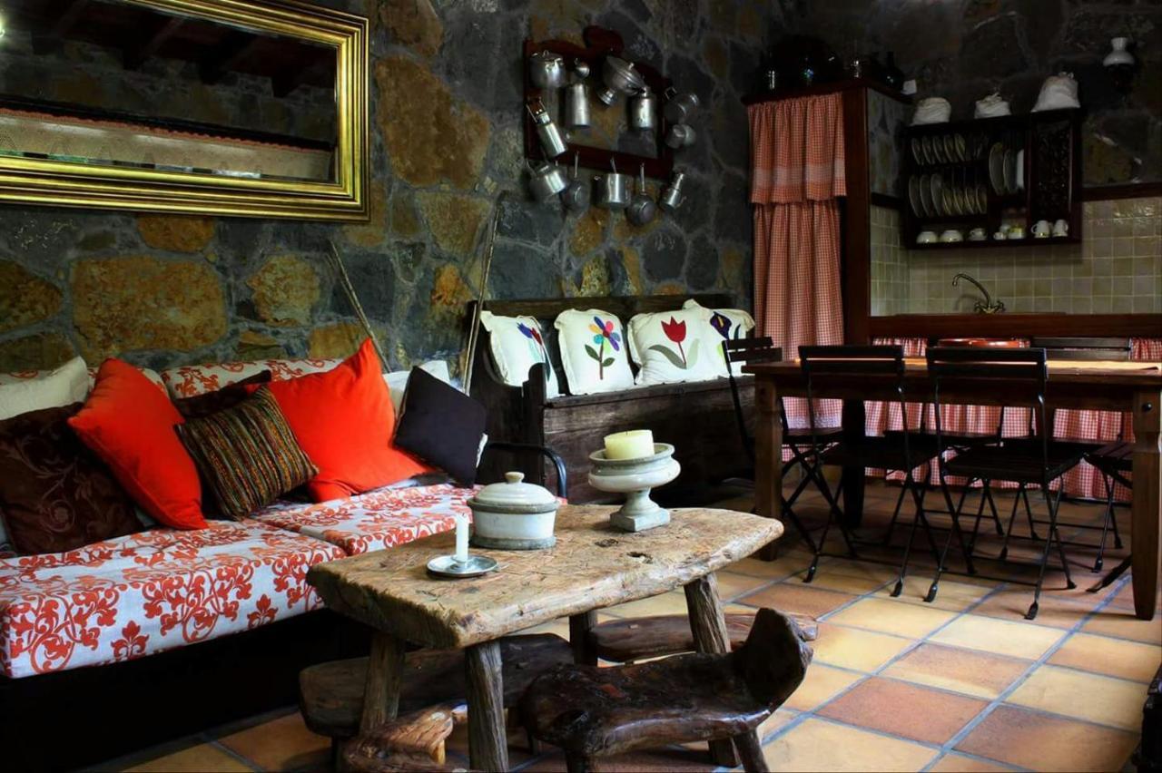 Maison d'hôtes Casa Mary Lola à Tinor Extérieur photo