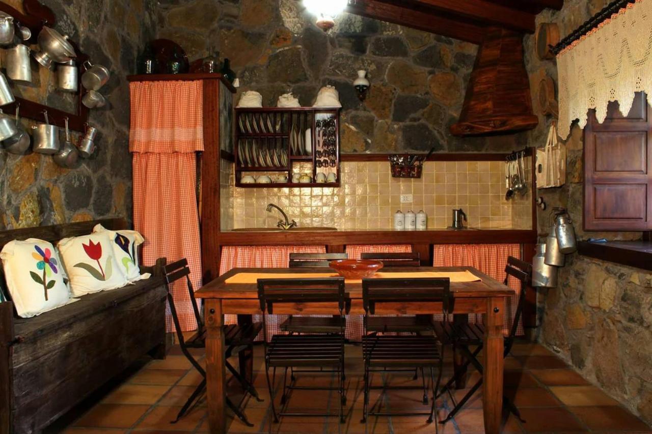 Maison d'hôtes Casa Mary Lola à Tinor Extérieur photo